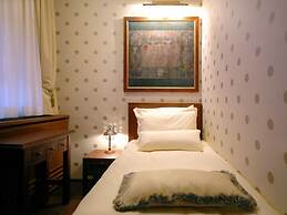 Hotel Mitra