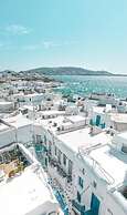 CAPRI Downtown Rooms