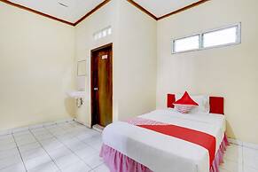 Hotel O Ratu