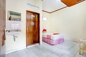 Hotel O Ratu