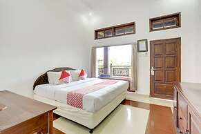 Hotel O Ratu