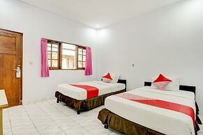 Hotel O Ratu