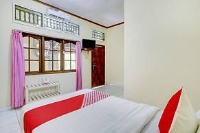 Hotel O Ratu