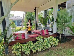 Baan Nern Khao Resort
