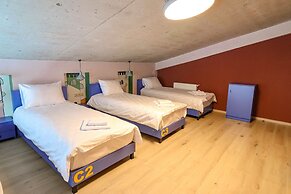 Paliani Hostel