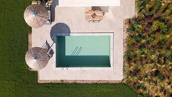 Flamingo Living Suites & Villas