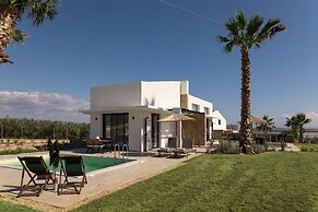 Flamingo Living Suites & Villas