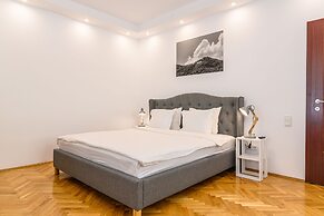 Cedrus Boutique