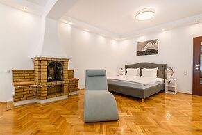 Cedrus Boutique