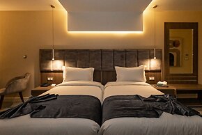 Ad Hotel Pont D'Hydra