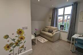 Modern Spacious Apartment Families & Corporate