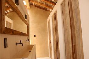 Secret Beach Hostel