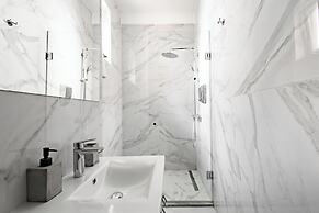 Piccolo Mondo by CityBookings