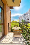 Piccolo Mondo by CityBookings