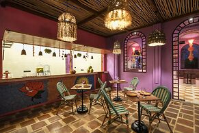 El Barrio Boutique Hotel & Bar
