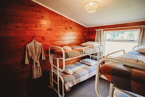Paradise Valley Lodge