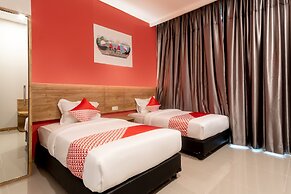 Hotel O Festive Inn