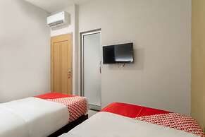 Hotel O Festive Inn