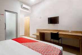 Hotel O Festive Inn