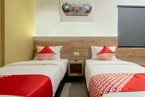 Hotel O Festive Inn