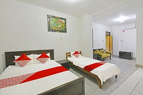 OYO 3244 Grand Chandra Hotel