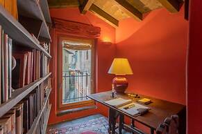 La Corte Degli Artisti