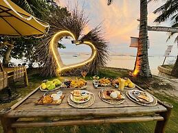 On Board Panglao Beach Hostel and Resort