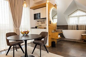 Apartments Kavenija