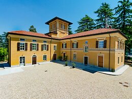 Capriccio Art Hotel