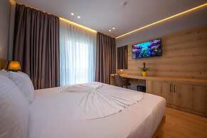 Azure Inn Hotel