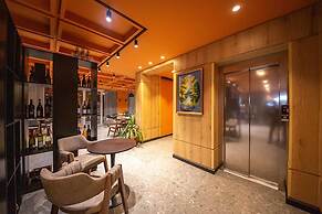 Azure Inn Hotel