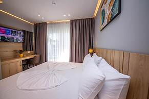 Azure Inn Hotel