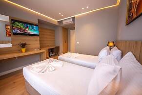 Azure Inn Hotel
