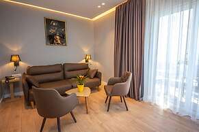Azure Inn Hotel