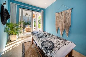 Villa Moana Canggu by Villa Finder