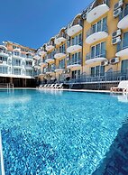 Mint Family Hotel