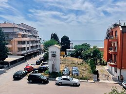 Mint Family Hotel