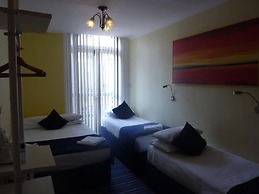 Manor Hotel