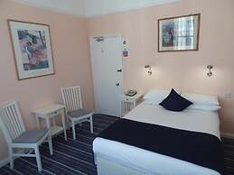 Manor Hotel