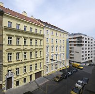 DownTown Suites Rubesova