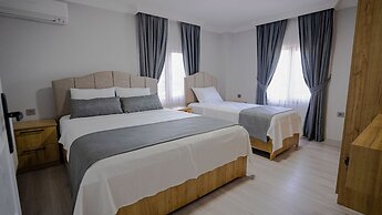 Grand Family Home