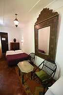 Hotel Riad Dar El Qdima