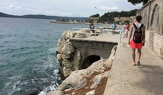Apt With Terrace and sea View, in Heart of Split