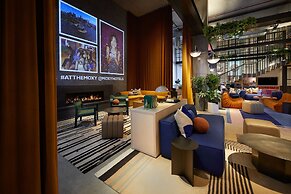 Moxy Sydney Airport