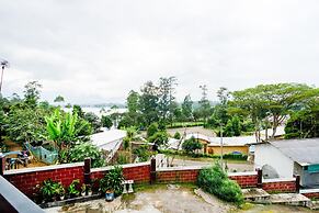Super OYO 2961 Artana Bed & Breakfast