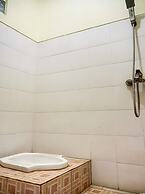 SPOT ON 91336 Guesthouse Tarumanegara