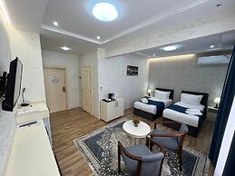 Novza Palace Hotel