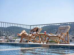 Ma-Si Urla Hotel