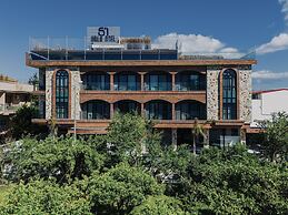 Ma-Si Urla Hotel