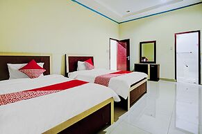 OYO 90331 Hotel Toba Shanda